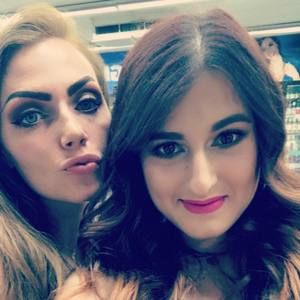 Meet your Posher, Danielle